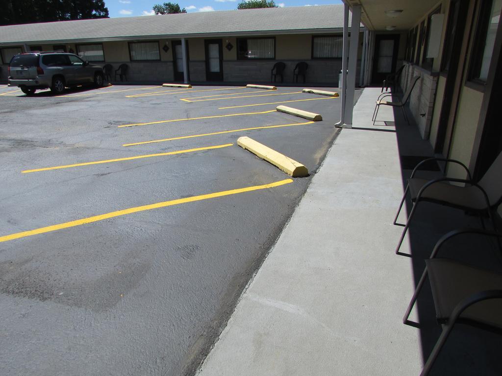 Gas Lite Motel Lawrenceville Exterior foto